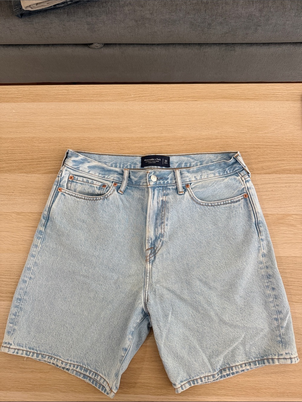 Abercrombie & Fitch Authentic Rigid Denim Loose Short